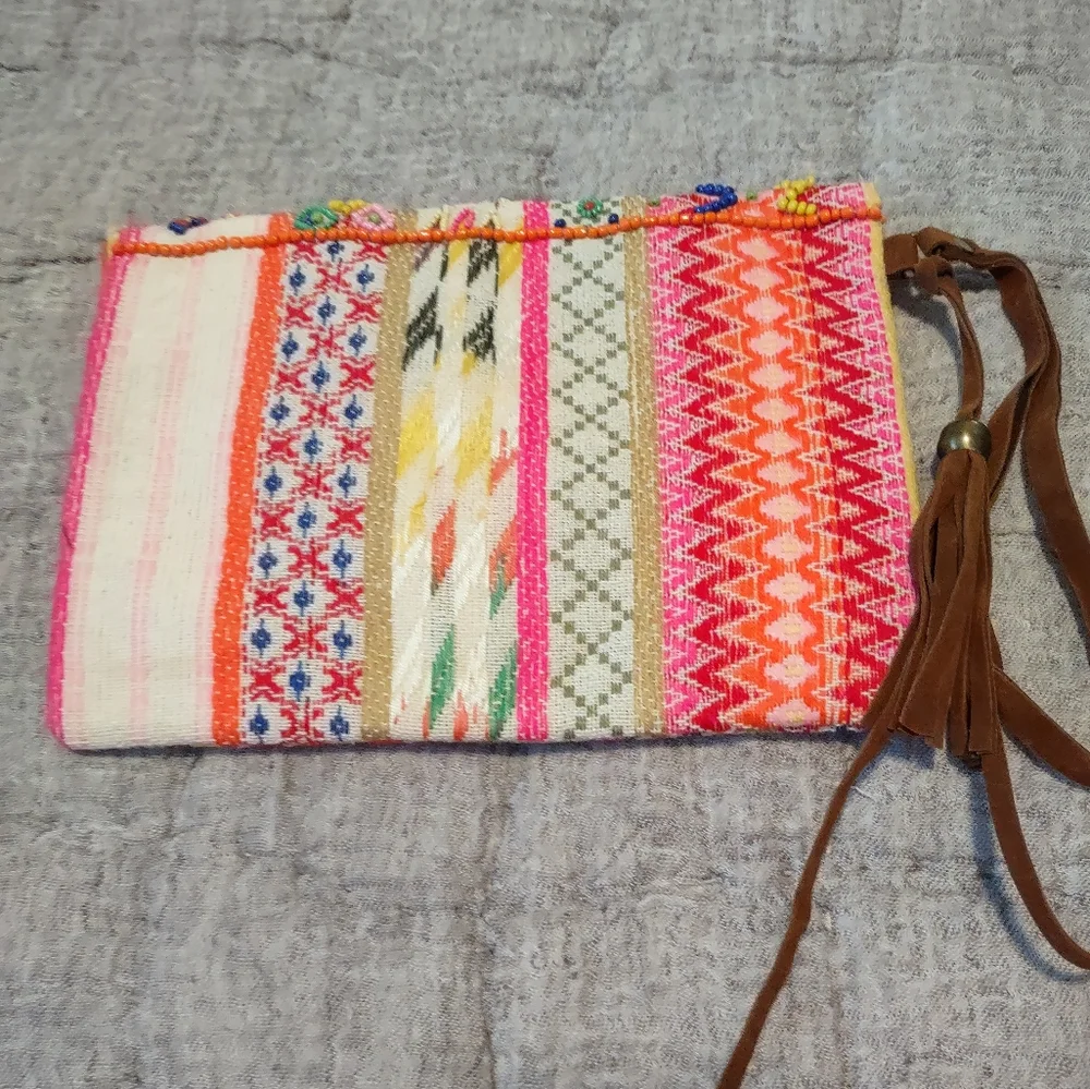 NWT Grace & Lace Red and Pink Geometric Wristlet